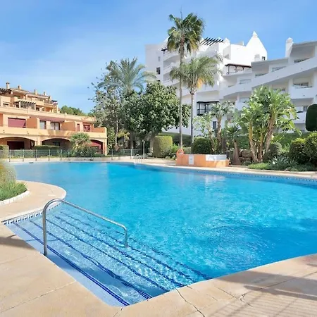 Lujoso Adosado Frente Al Mar Con Piscina Y Jardin - Riviera Andaluza 3 *