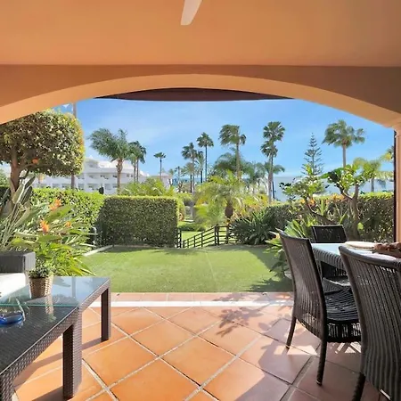 Lujoso Adosado Frente Al Mar Con Piscina Y Jardin - Riviera Andaluza 3 Holiday home *